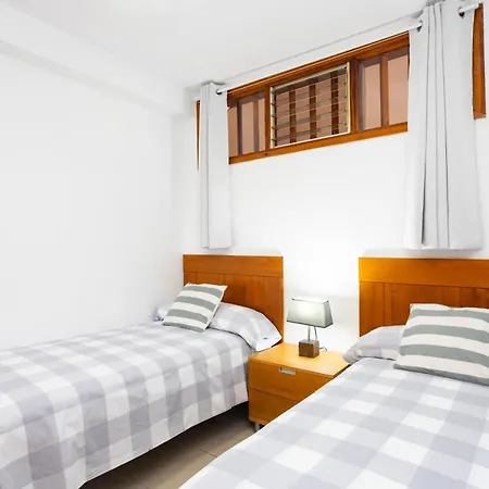 Appartement Home2book Serene & Pool, Escape *